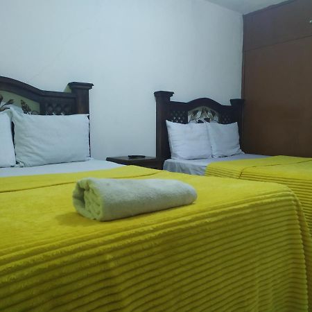 Hotel Colonial Maya Guatemala City ภายนอก รูปภาพ