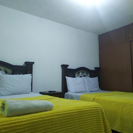Hotel Colonial Maya Guatemala City ภายนอก รูปภาพ