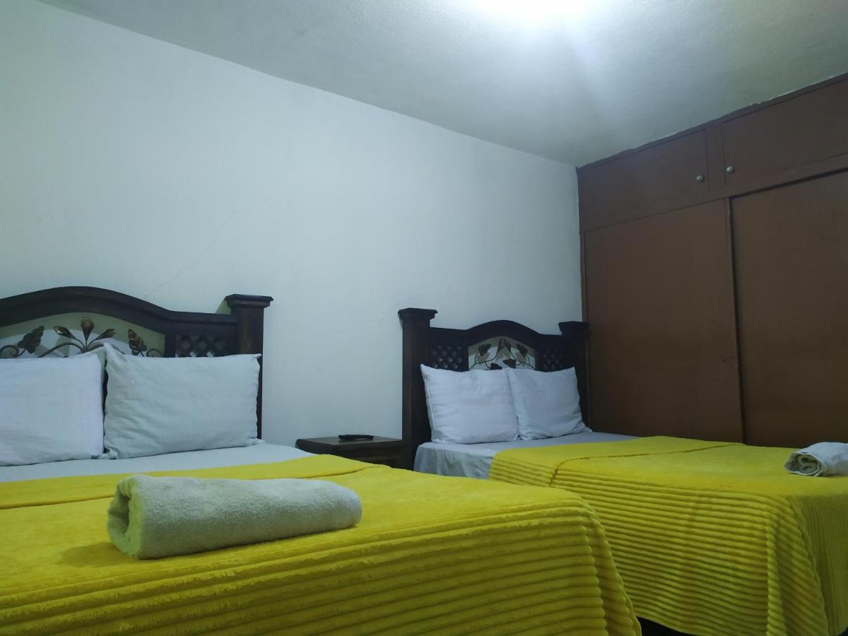 Hotel Colonial Maya Guatemala City ภายนอก รูปภาพ