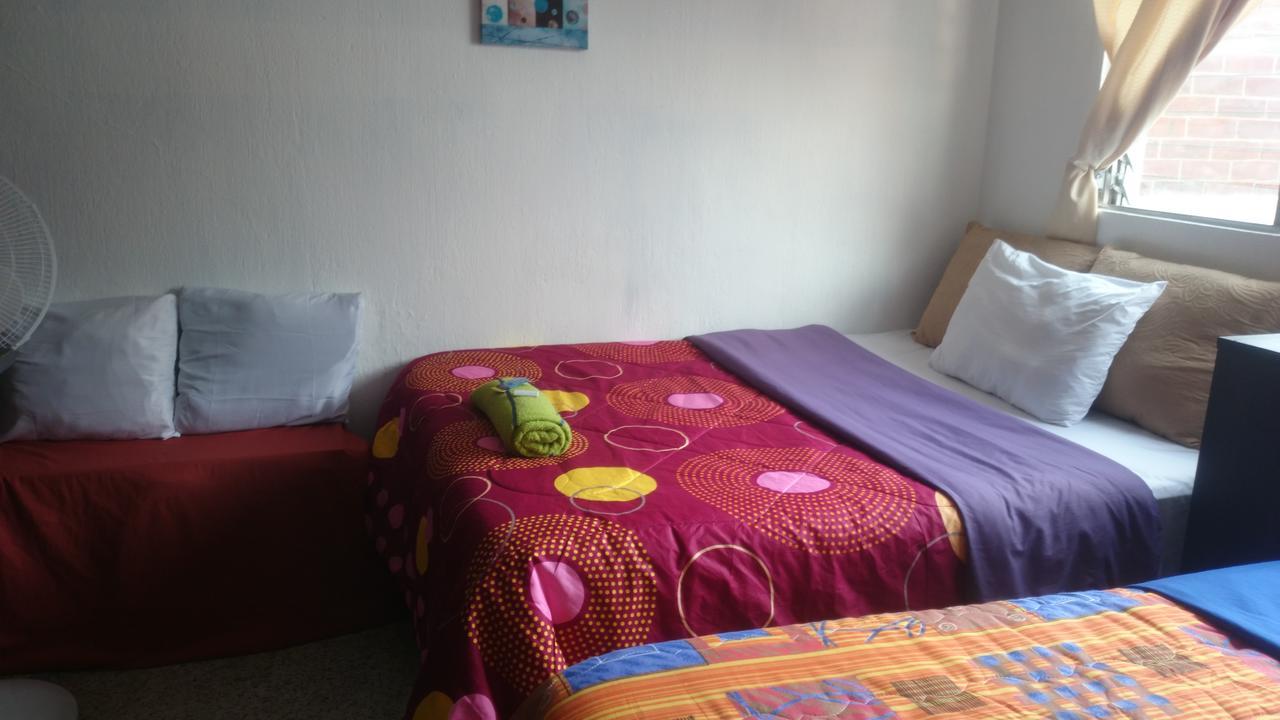 Hotel Colonial Maya Guatemala City ภายนอก รูปภาพ