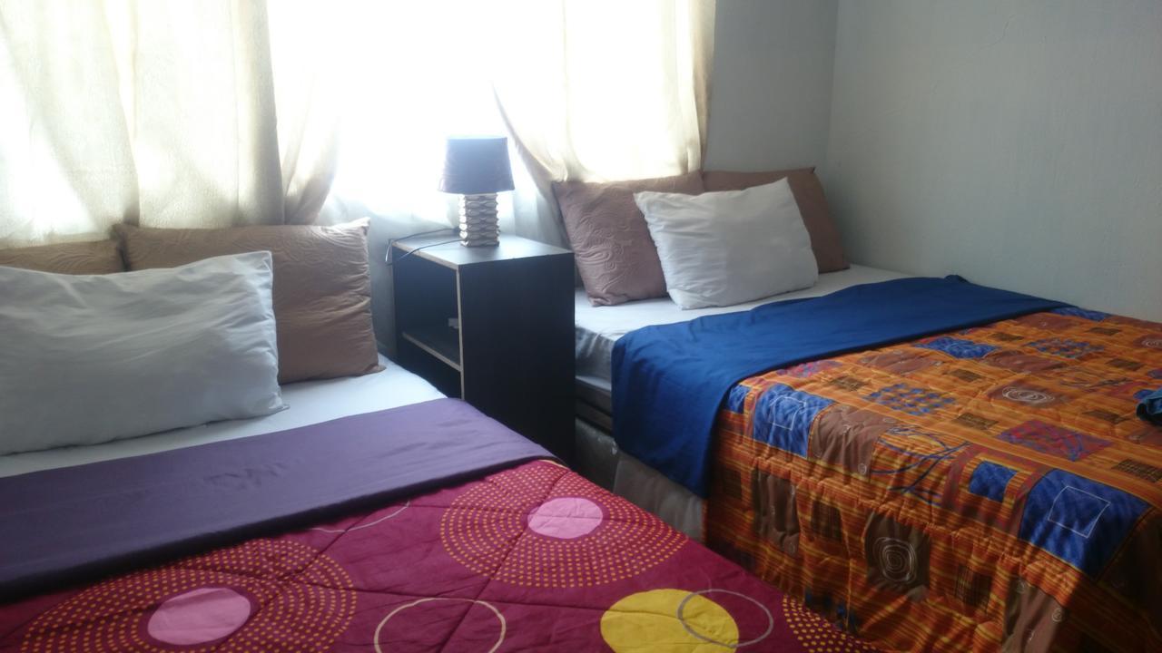 Hotel Colonial Maya Guatemala City ภายนอก รูปภาพ