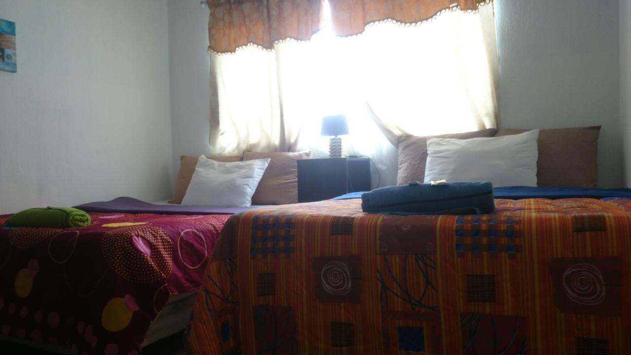 Hotel Colonial Maya Guatemala City ภายนอก รูปภาพ