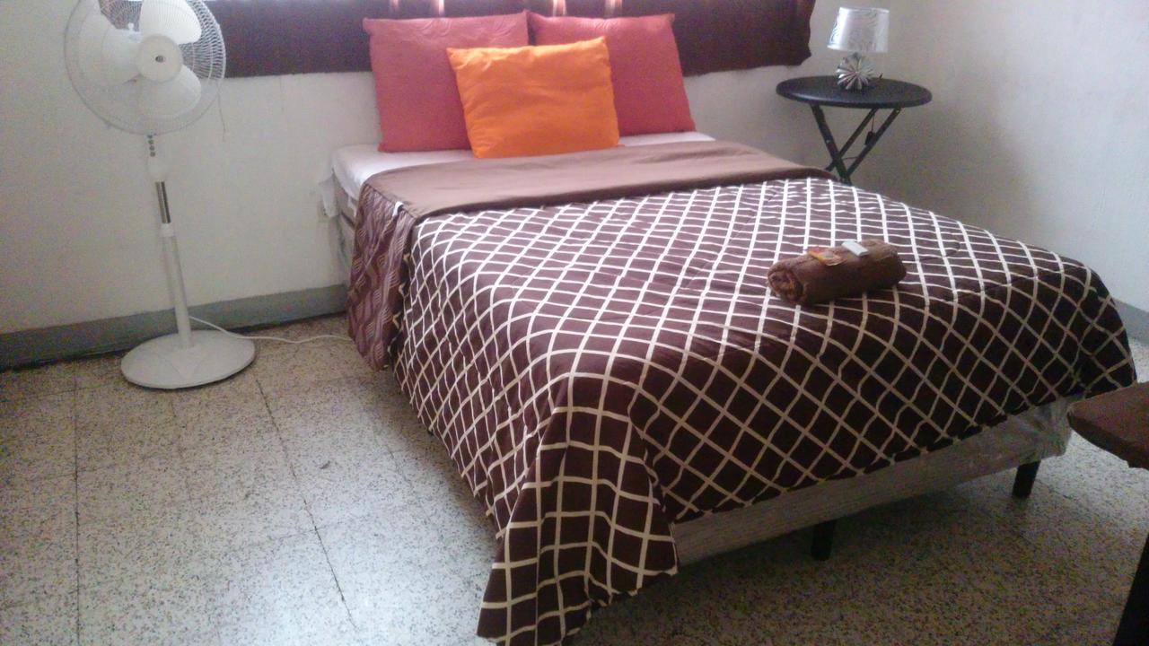 Hotel Colonial Maya Guatemala City ภายนอก รูปภาพ