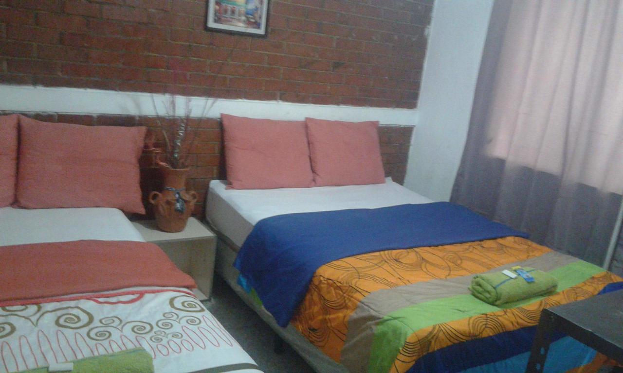Hotel Colonial Maya Guatemala City ภายนอก รูปภาพ