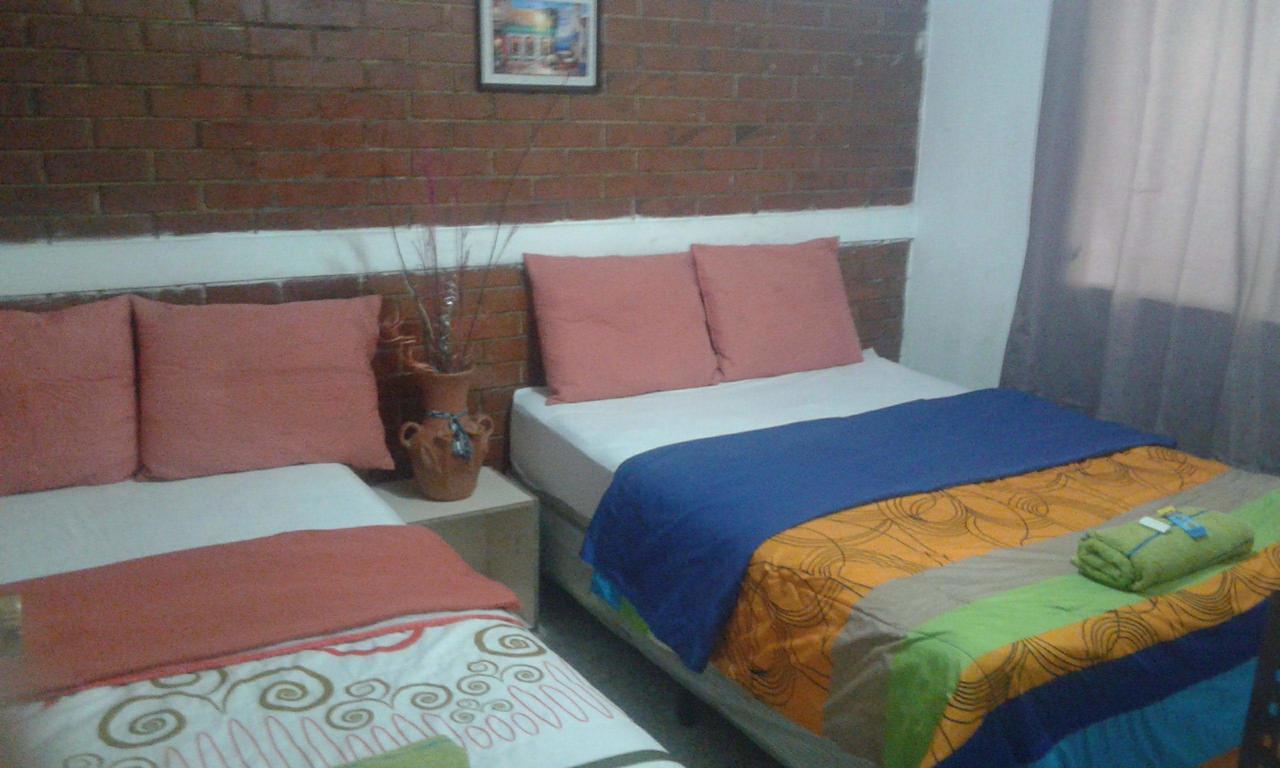 Hotel Colonial Maya Guatemala City ภายนอก รูปภาพ