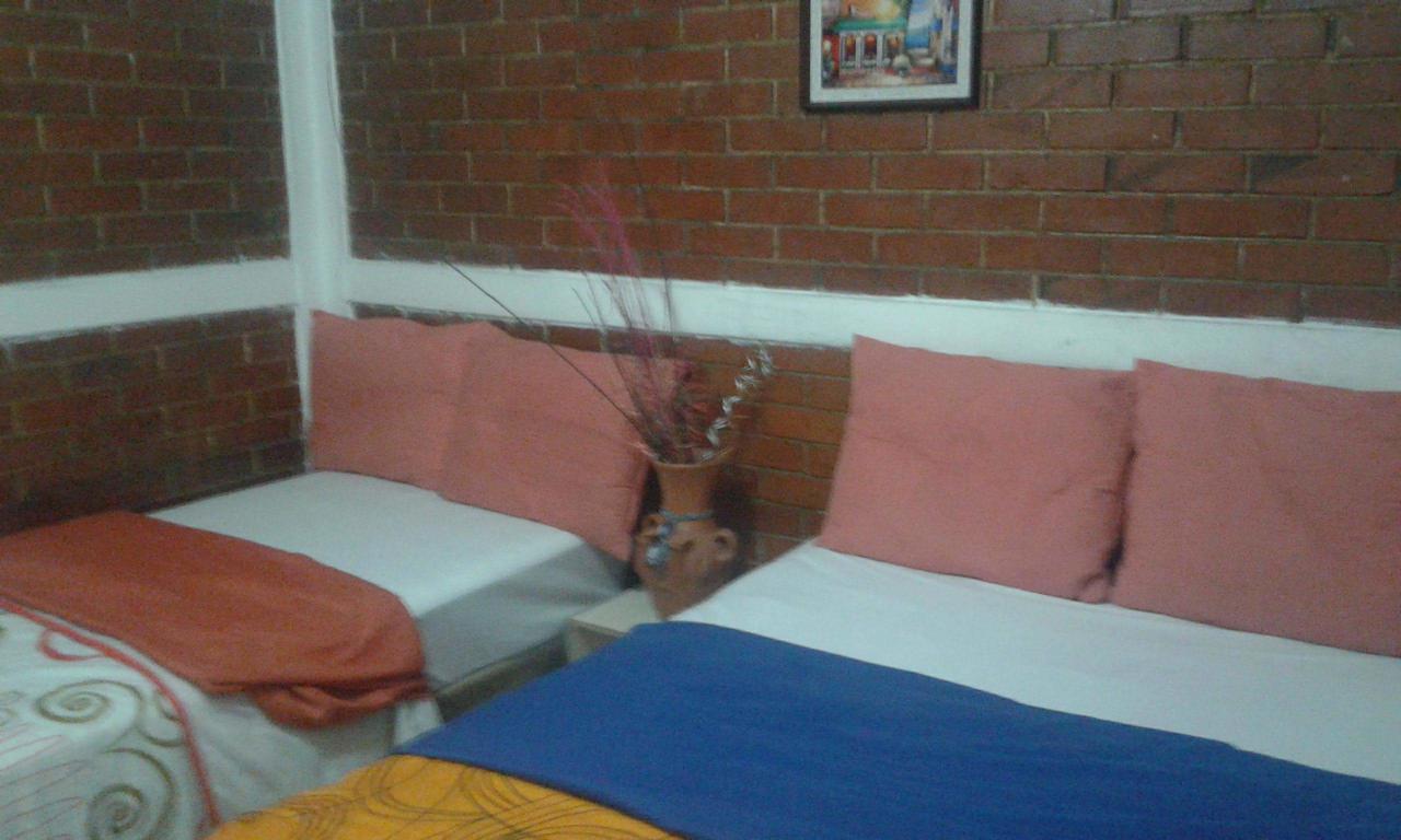 Hotel Colonial Maya Guatemala City ภายนอก รูปภาพ